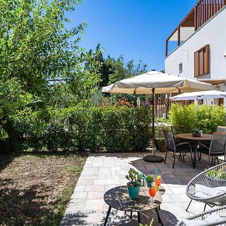 Stay U-Nique Studio Apartment In Orašac Eksteriør billede