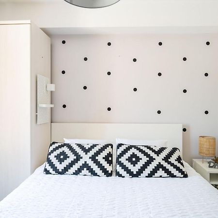 Stay U-Nique Studio Apartment In Orašac Eksteriør billede