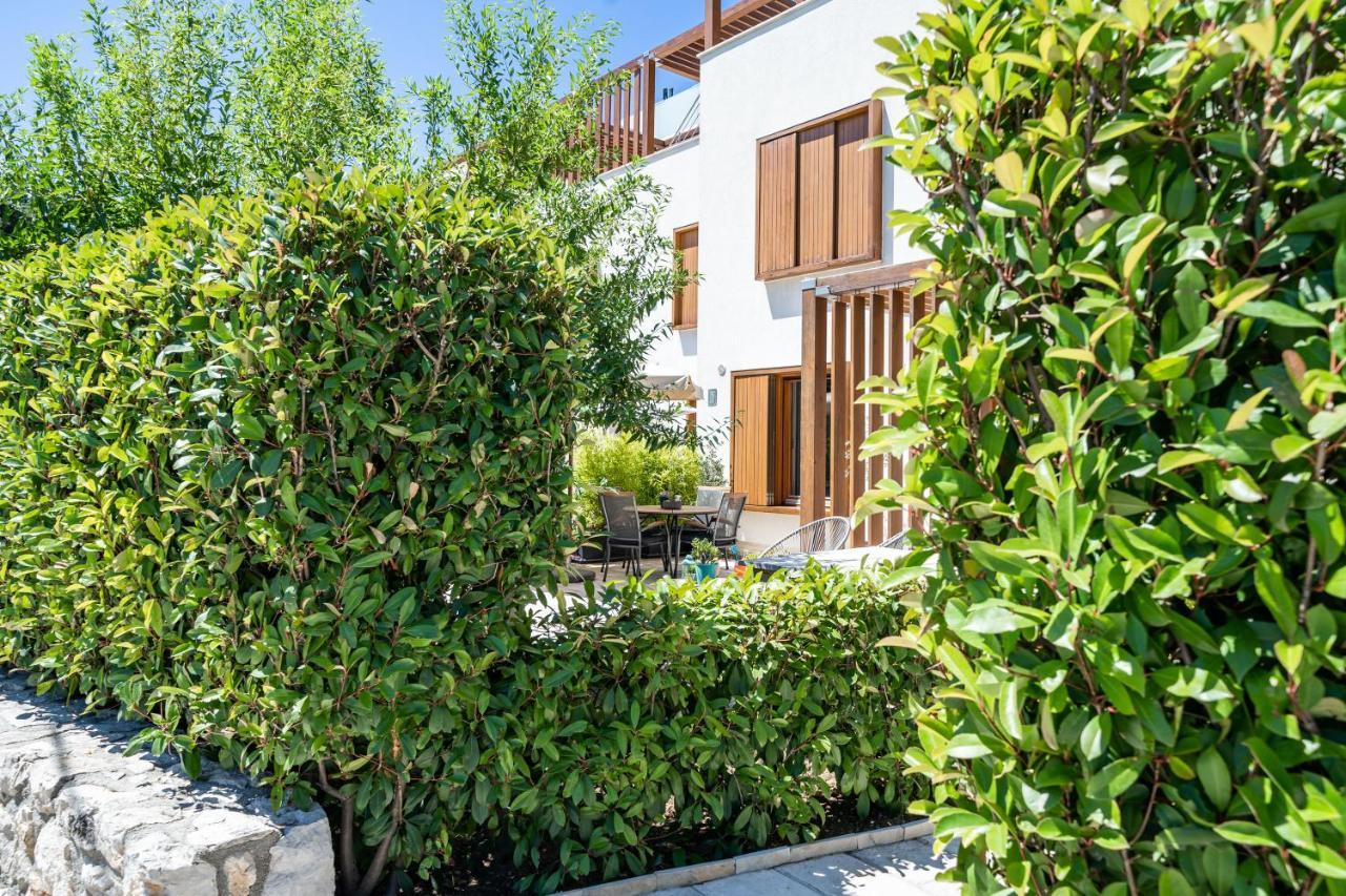 Stay U-Nique Studio Apartment In Orašac Eksteriør billede