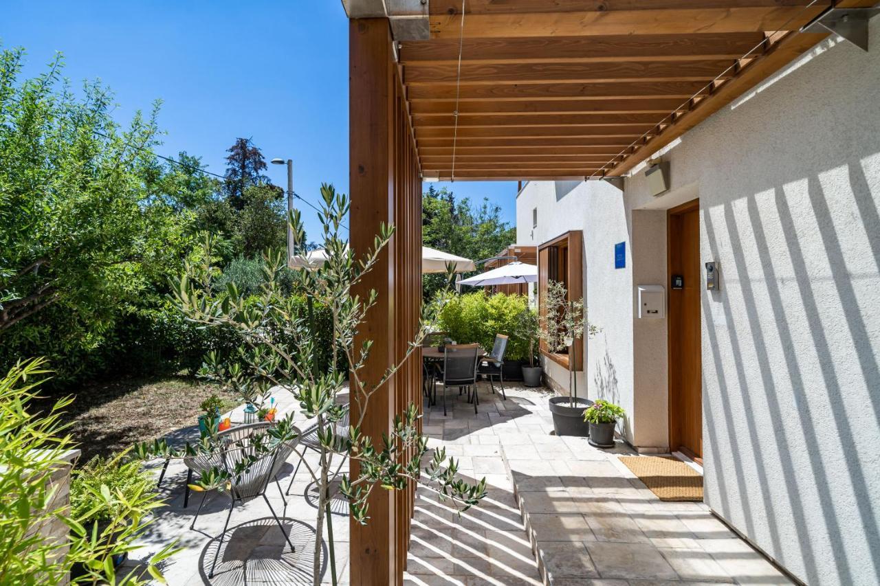 Stay U-Nique Studio Apartment In Orašac Eksteriør billede