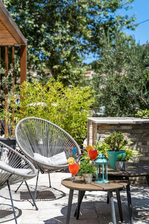 Stay U-Nique Studio Apartment In Orašac Eksteriør billede