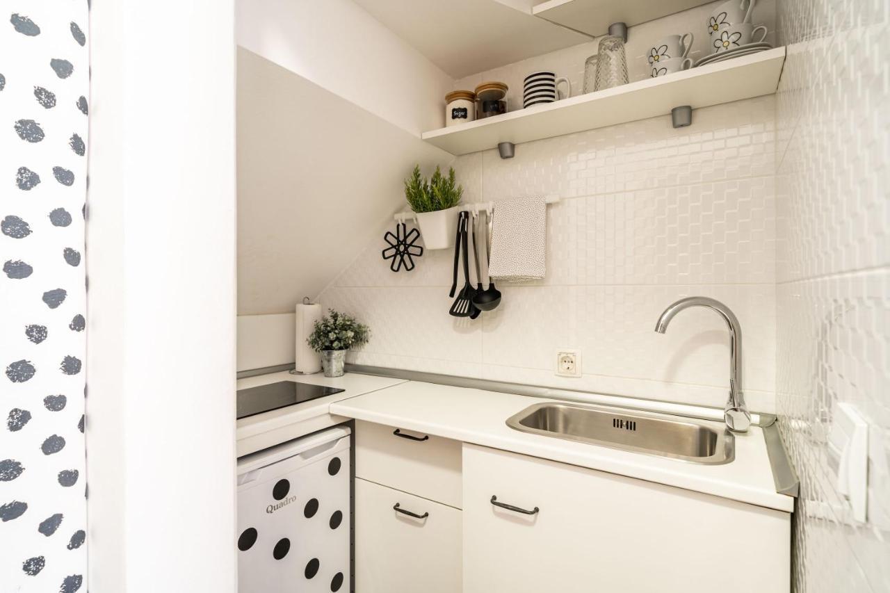 Stay U-Nique Studio Apartment In Orašac Eksteriør billede